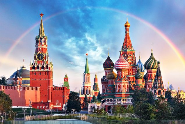 Moskova'dan - St. Petersburg'a Beyaz Geceler